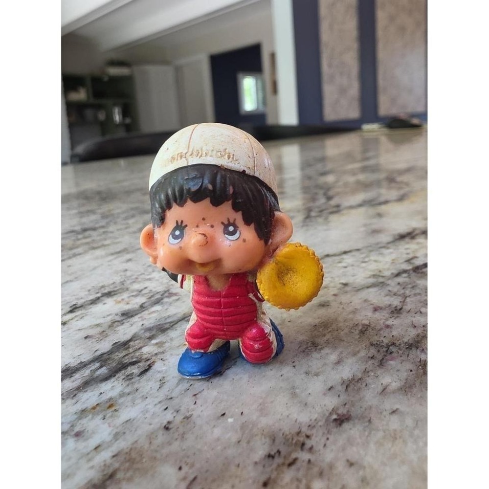 lVTG 1979 Monchhichi Monchichi Sekiguchi Baseball Catcher Mini PVC Figure‎